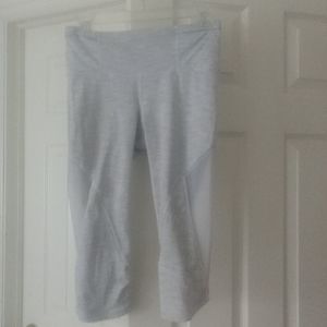 Lululemon Run with the Sun Crop size 8